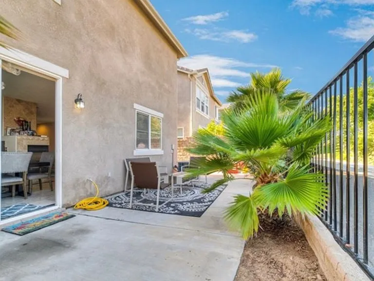 29228 Dakota Dr — Photo 11