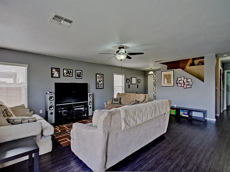 31325 N Shale Dr — Photo 4
