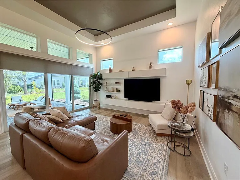 11918 SW 31st Rd — Photo 4