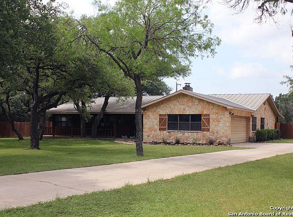 2nd image of 21810 Tommy Trail Dr