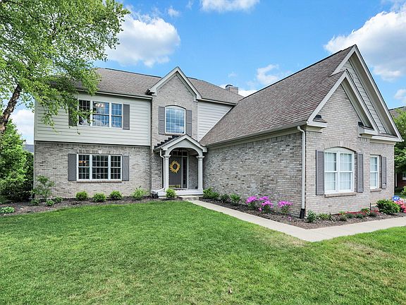 2nd image of 8924 Winterberry Ct