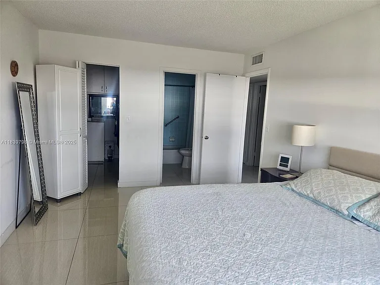 5300 Washington St #U403 — Photo 11