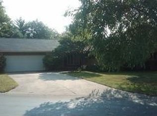 11 Foothill Rd, Monticello, IL 61856