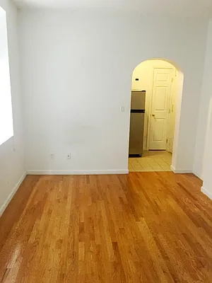 Rented by Cayenne Realty Group | media 19