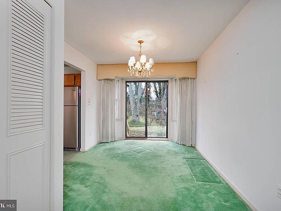 5th image of 9403 Avenel Rd