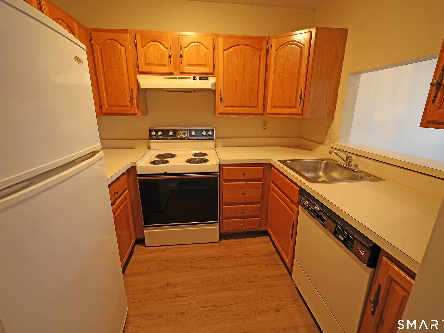 1 bed, 1.0 bath, 614 sqft, $1,650 — Photo 3