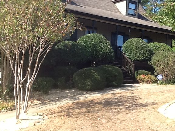 4th image of 11 Westgate Dr