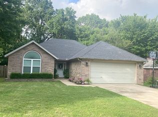 2708 Drexelwood Dr, Springdale, AR 72762