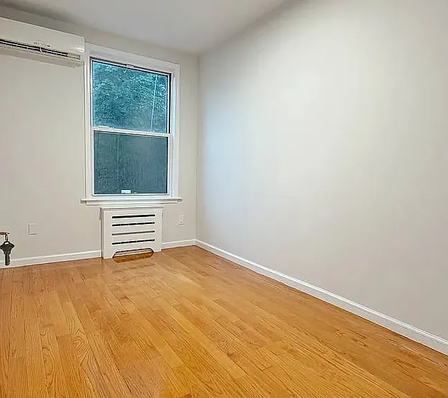 6735 Colonial Rd #2 — Photo 3