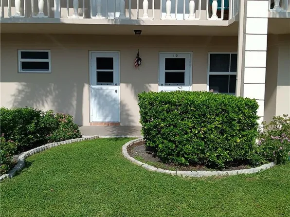 2131 NE 42nd Court #110E, Lighthouse Point, FL 33064