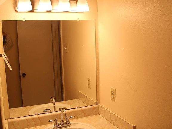 Downstairs half bath (toilet is to the left)