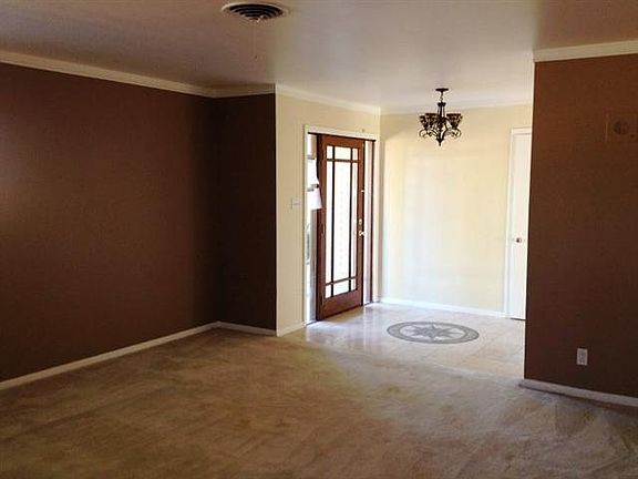 2nd image of 3695 Durwood Dr