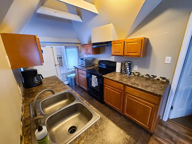 1545 E 31st Ave #4 — Photo 14