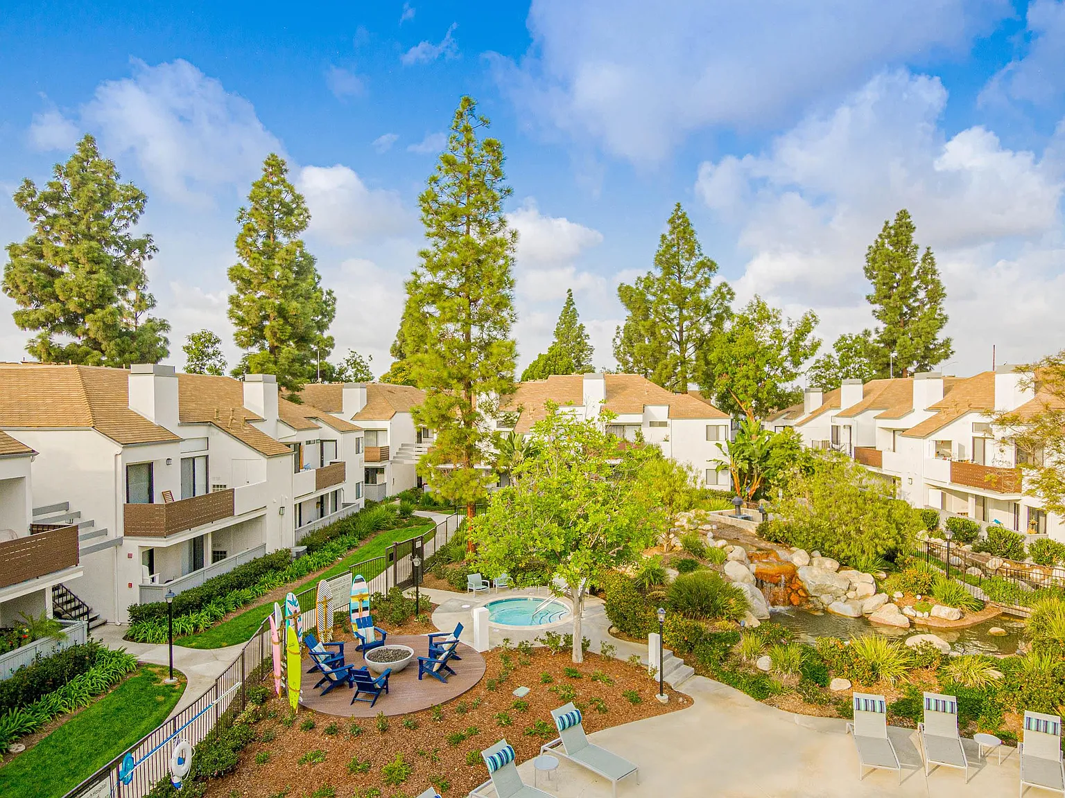 Sendero Huntington Beach — Photo 2