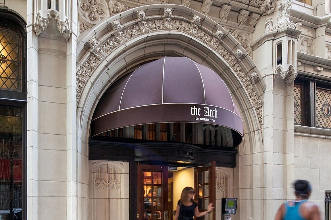 Building Exterior - Entrance