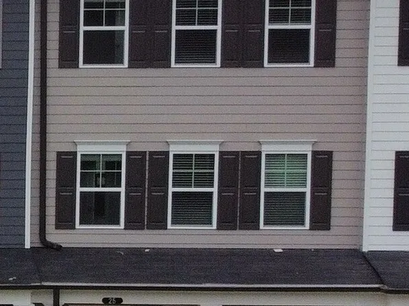 25 Cobalt Ln #76, Newnan, GA 30265