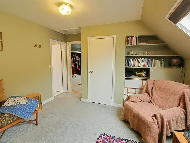 52 Platt St #C — Photo 12