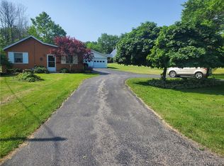 8502 W Somerset Rd, Barker, NY 14012