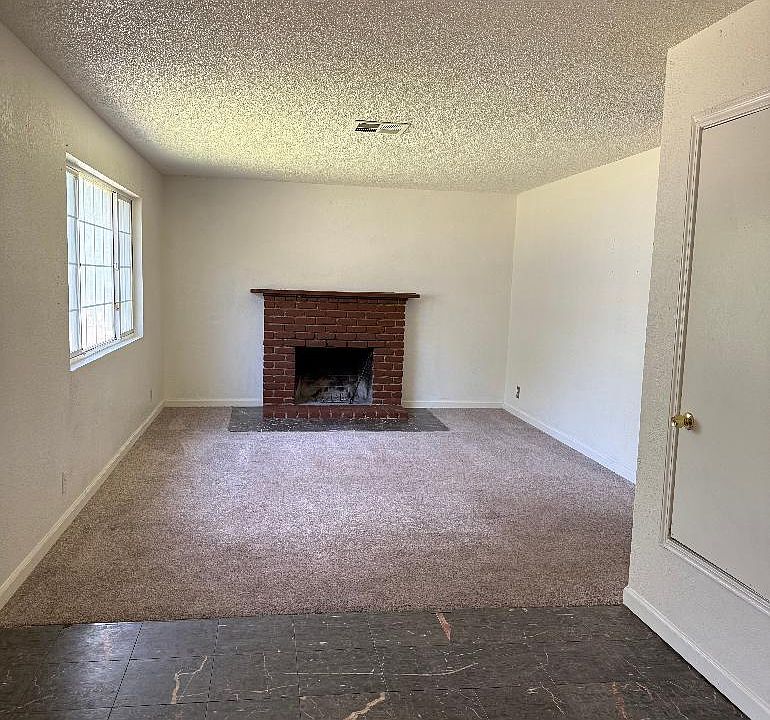 1st image of 2112 Conant Ave