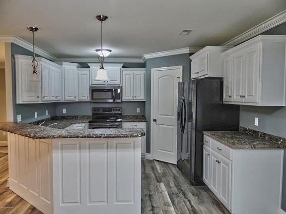 4th image of 280 Davis Dr