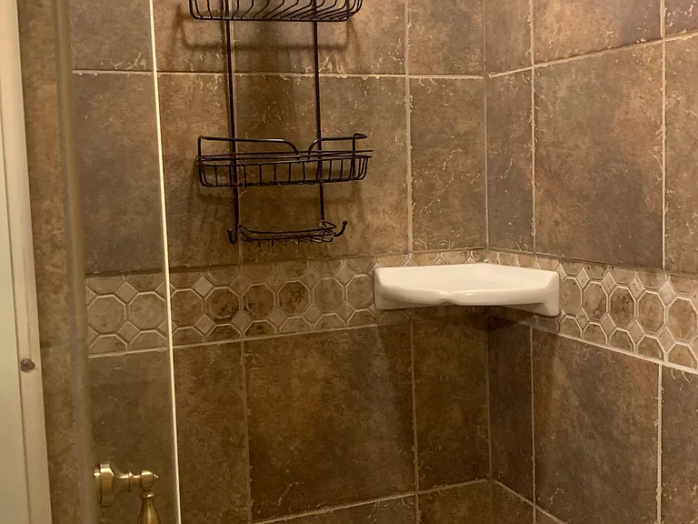 2606 Flintridge Pl — Photo 18