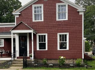 10 Marion Pl, Saratoga Springs, NY 12866