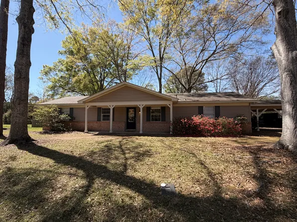 251 Lisa Cir, Madison, MS 39110