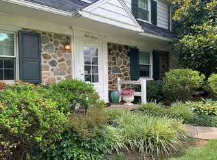 416 Parkview Dr, Wynnewood, PA 19096