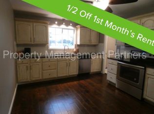 1722 N Terry Ln, Andover, KS 67002