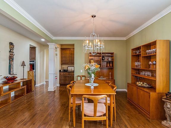 4th image of 3646 Canton Cir