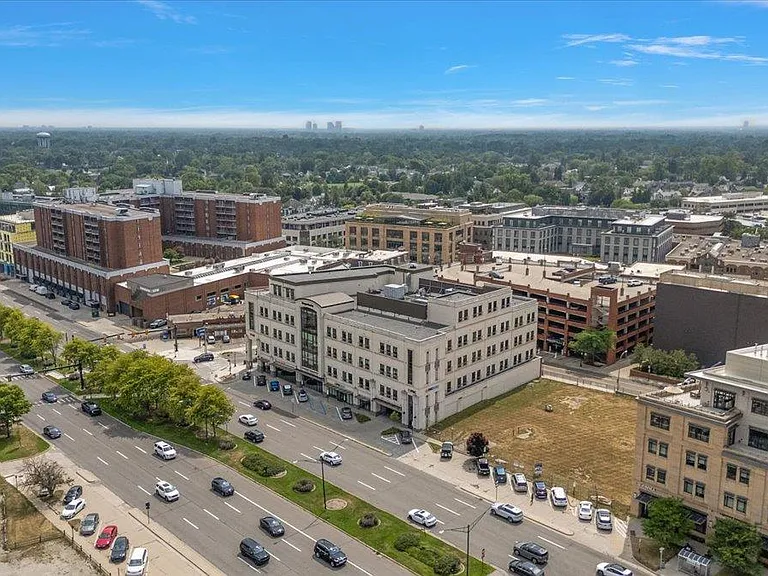 34901 Woodward Ave #5 — Photo 76