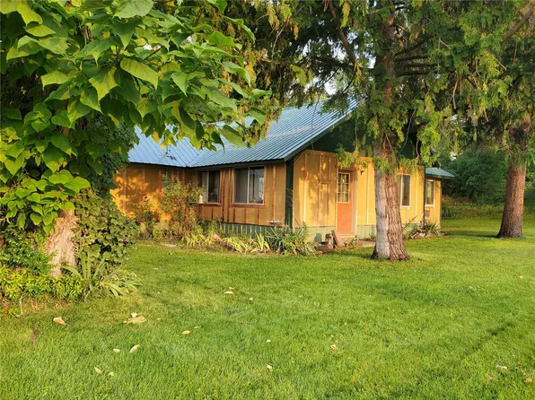 213 Ash Street N, Omak, WA 98841