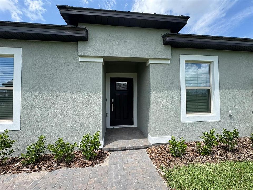 1st image of 32040 Griffin Sands Ln