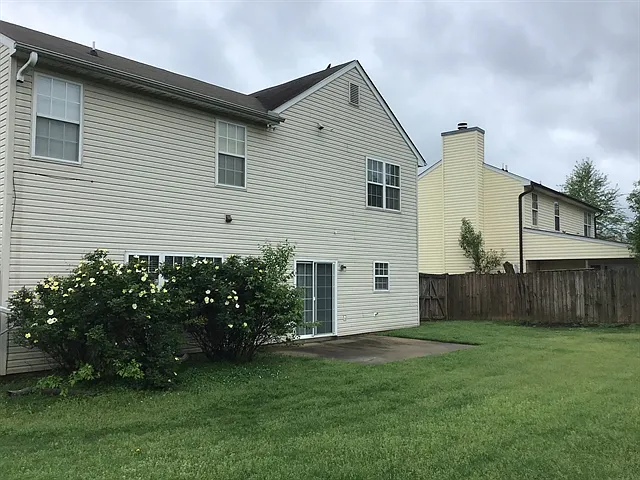 107 Sentinel Ct — Photo 14