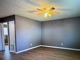 4th image of 8010 Roswell St