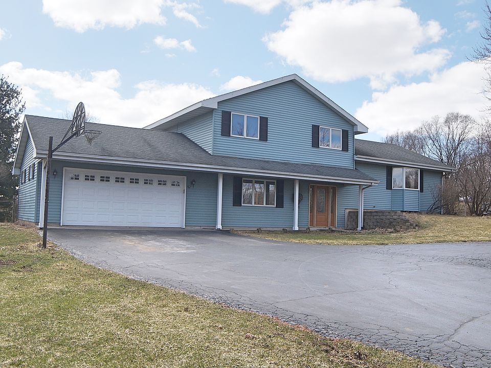1st image of 24135 W Meadow Ln