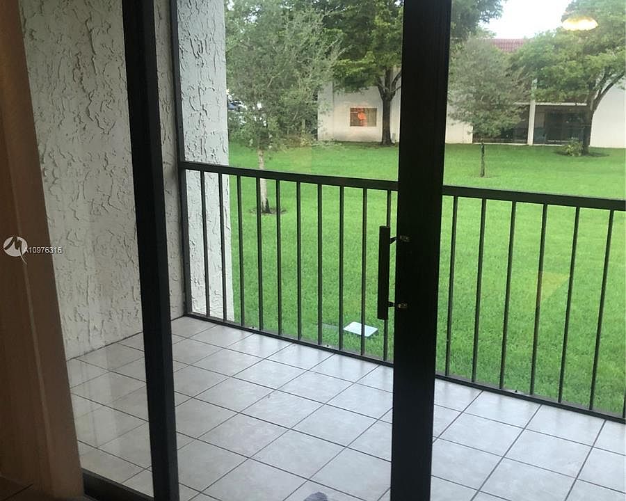 1st image of 16280 Laurel Dr #203