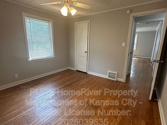 4th image of 7610 E 49th St