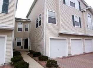 37 Witherspoon Ct #1003, Morristown, NJ 07960