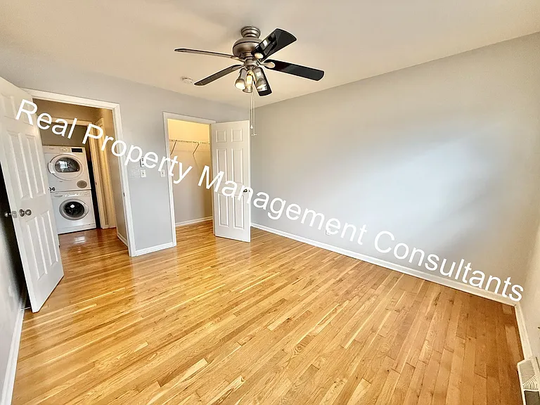 4211 Clark Ave #3 — Photo 14