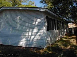 215 S 7th St, Rifle, CO 81650