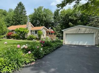 216 Waconia Rd, Highland Lakes, NJ 07422