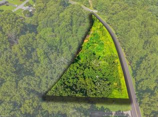1805 Greenhill Rd, Mount Airy, NC 27030