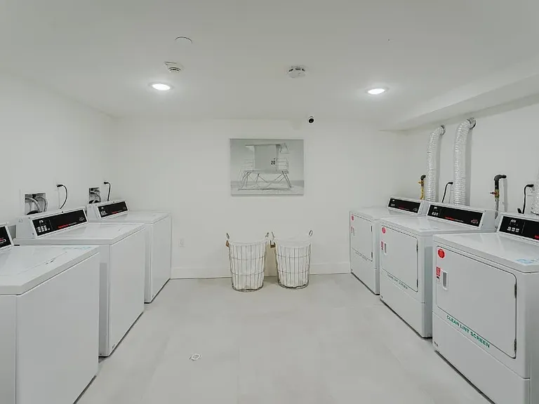 541 Central Ave #303B — Photo 10