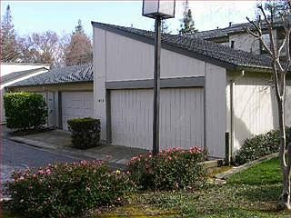 1st image of 6072 Elmbridge Dr