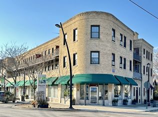 730 Judson Ave #M08R, Highland Park, IL 60035