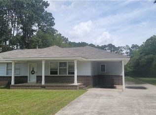 1020 Mohawk St, Savannah, GA 31419