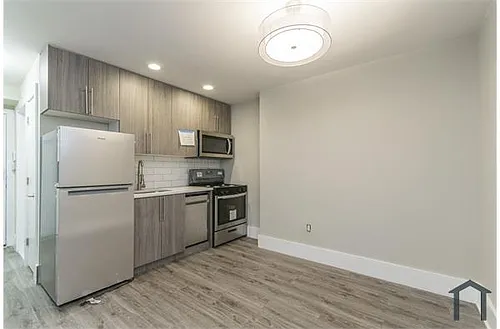 1705 Spruce St #2 Photo 1