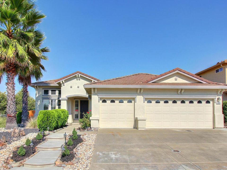 1st image of 6320 Crater Lake Dr