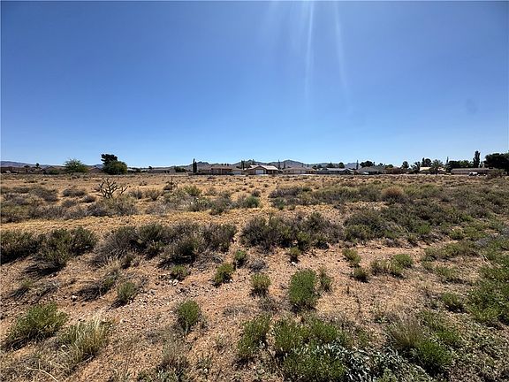 3rd image of 9850 N Saddleback Drive